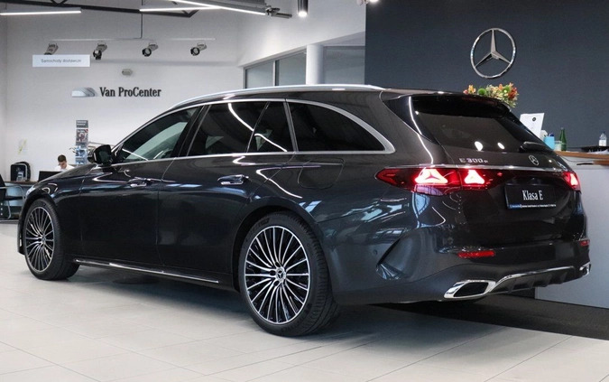 Mercedes-Benz Klasa E cena 389000 przebieg: 1, rok produkcji 2023 z Wysoka małe 277